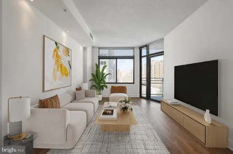 $405,000 | 3600 South Glebe Road, Unit 516W, Arlington, VA 22202