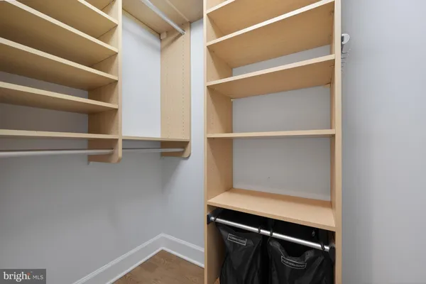 $399,000 | 3600 South Glebe Road, Unit 516W, Arlington, VA 22202