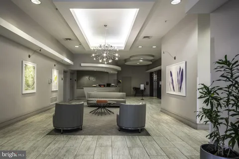 $405,000 | 3600 South Glebe Road, Unit 516W, Arlington, VA 22202