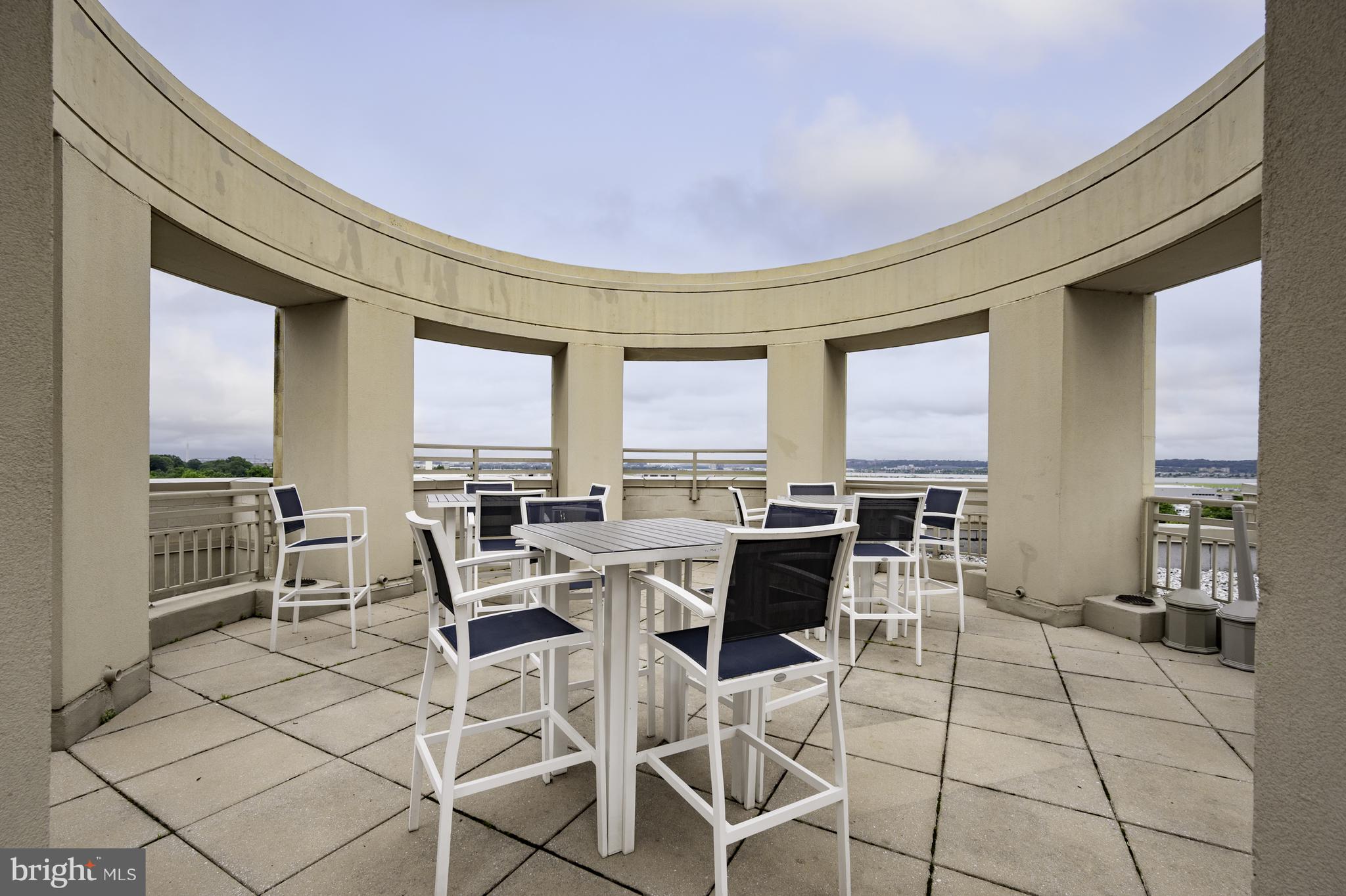 3600 South Glebe Road, Unit 516W Arlington, VA 22202 - Photo 41 of 68 Rooftop Patio