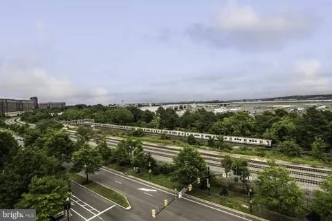 $405,000 | 3600 South Glebe Road, Unit 516W, Arlington, VA 22202