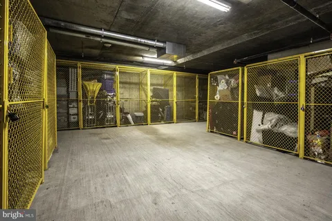 $405,000 | 3600 South Glebe Road, Unit 516W, Arlington, VA 22202