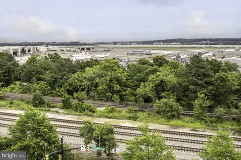 $405,000 | 3600 South Glebe Road, Unit 516W, Arlington, VA 22202