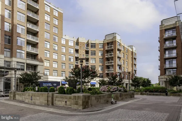 $399,000 | 3600 South Glebe Road, Unit 516W, Arlington, VA 22202