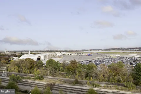 $405,000 | 3600 South Glebe Road, Unit 516W, Arlington, VA 22202