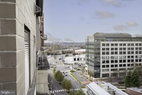 $399,000 | 3600 South Glebe Road, Unit 516W, Arlington, VA 22202