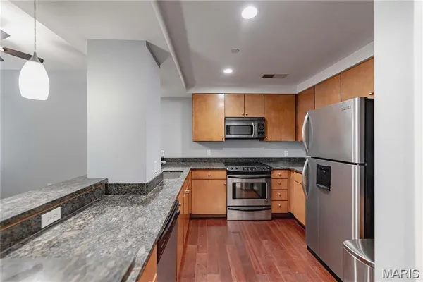 $1,500 | 314 North Broadway, Unit 1405, St. Louis, MO 63102