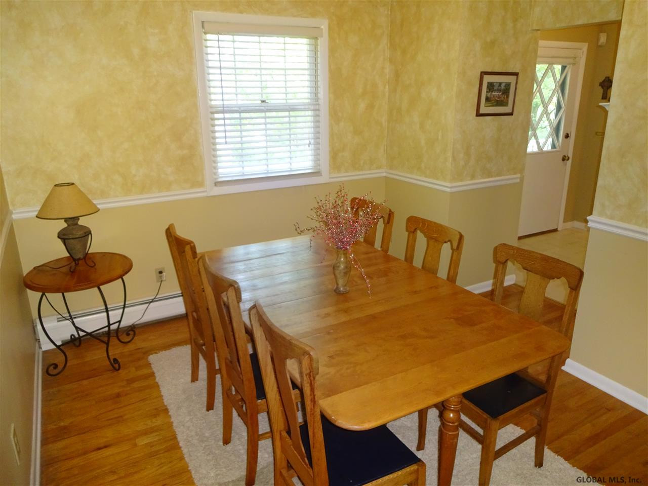 16 Alpine Approach Ballston, NY 12019 - Photo 8 of 25 Great for Family Gatherings