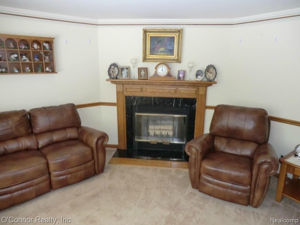 699 South Bartlett Road St. Clair, MI 48079 - Photo 5 of 14 CIMG1363.jpg