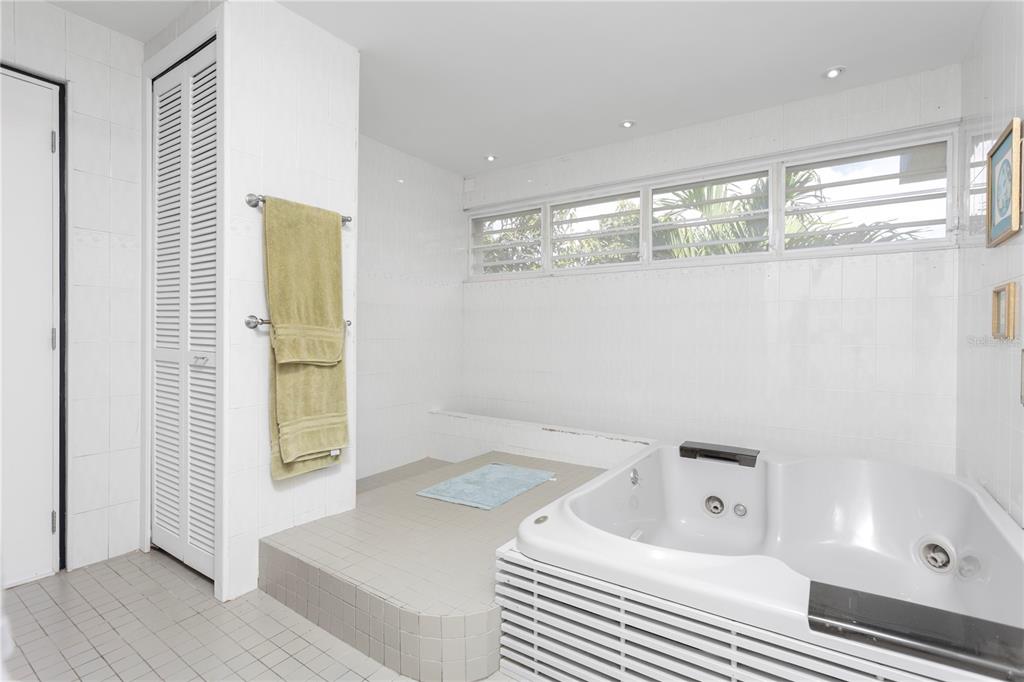 2 9th Bayamon, PR 00961 - Photo 16 of 35 Gallery Image 16