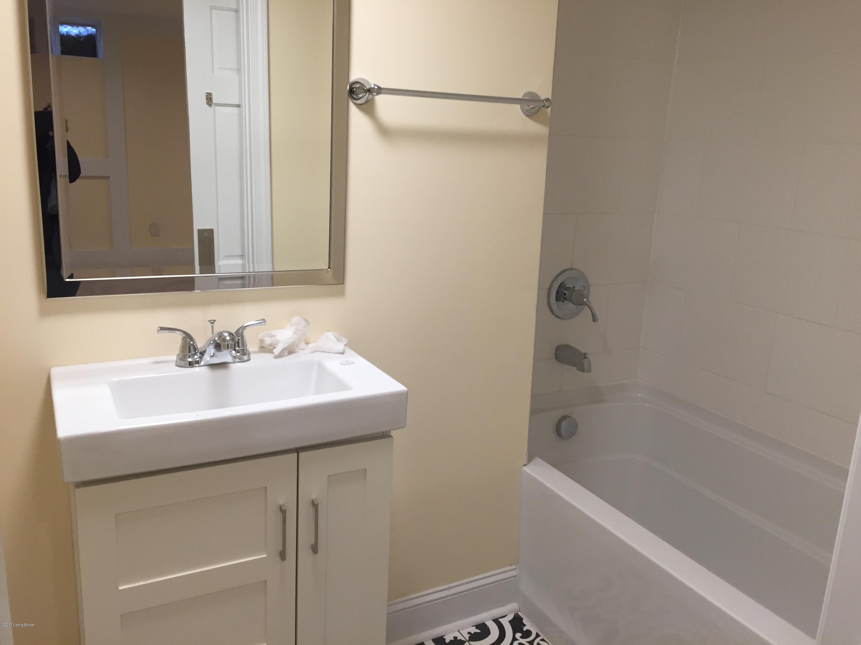 8202 Old Gate Road Louisville, KY 40241 - Photo 20 of 23 img_0052