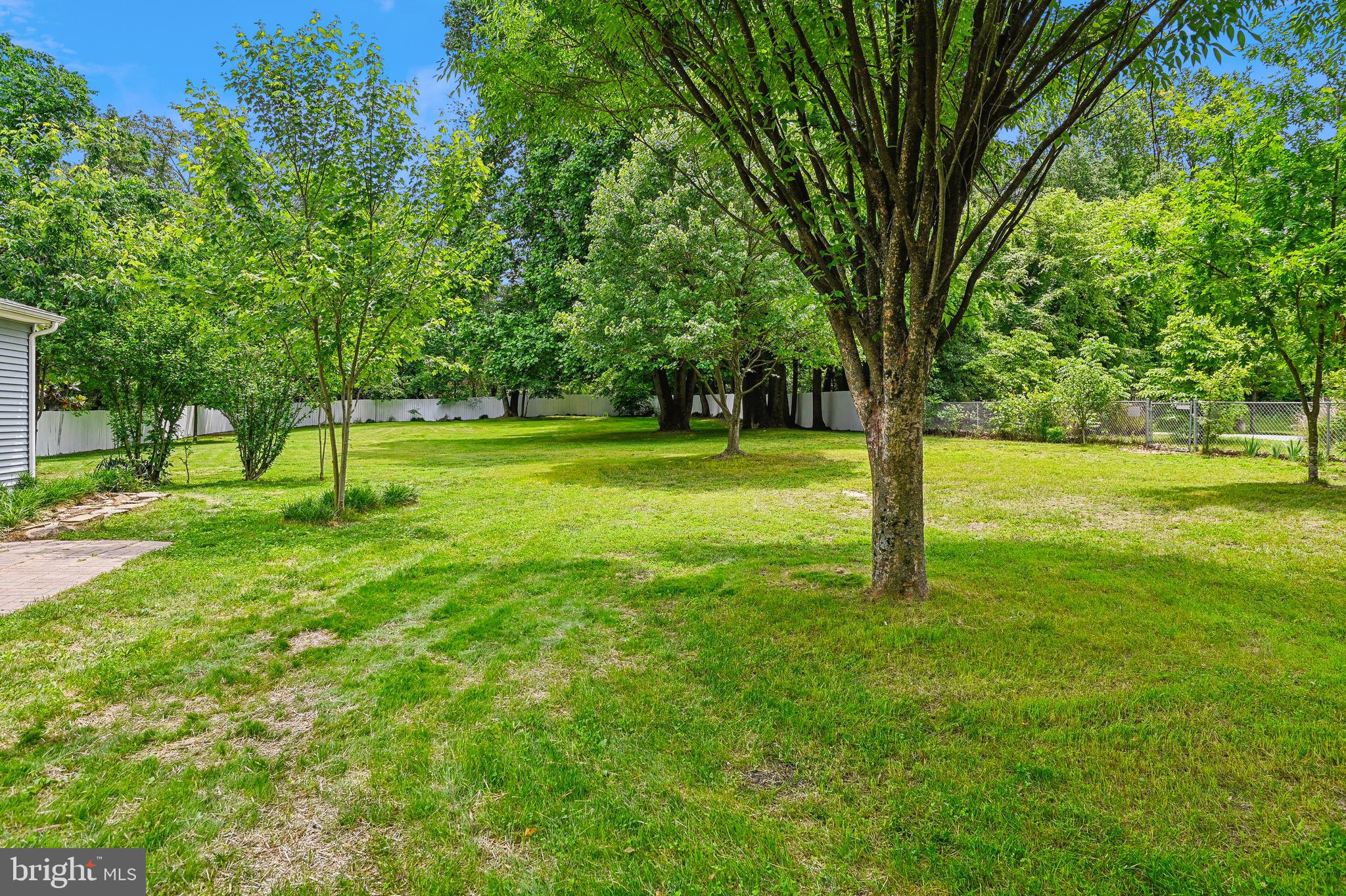 2661 Carver Road Crofton, MD 21114 - Photo 5 of 38 Fully fenced lot is .65 acres, NO HOA!!