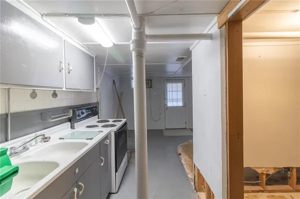 $215,000 | 116 Rives Road, Clinton, MO 64735