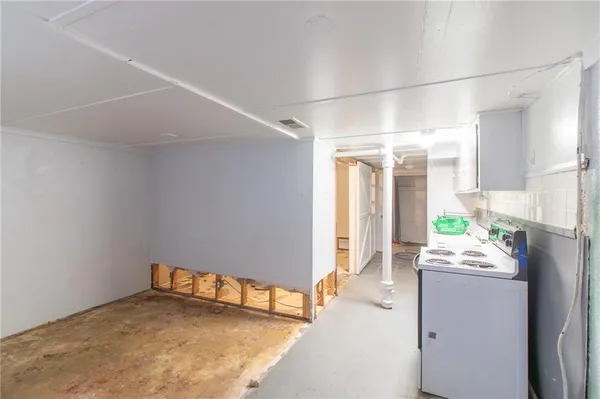 $215,000 | 116 Rives Road, Clinton, MO 64735