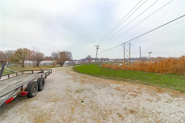 $215,000 | 116 Rives Road, Clinton, MO 64735