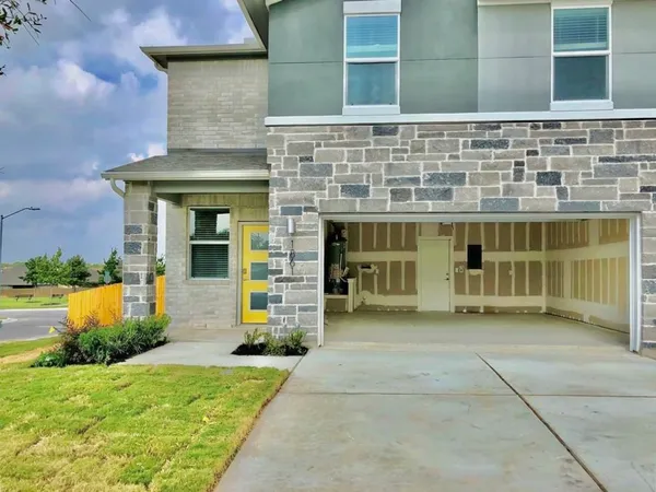 $2,295 | 1861 Bonham Lane, Round Rock, TX 78664