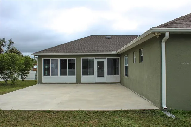 $2,500 | 1699 Landfair Avenue, Deltona, FL 32738