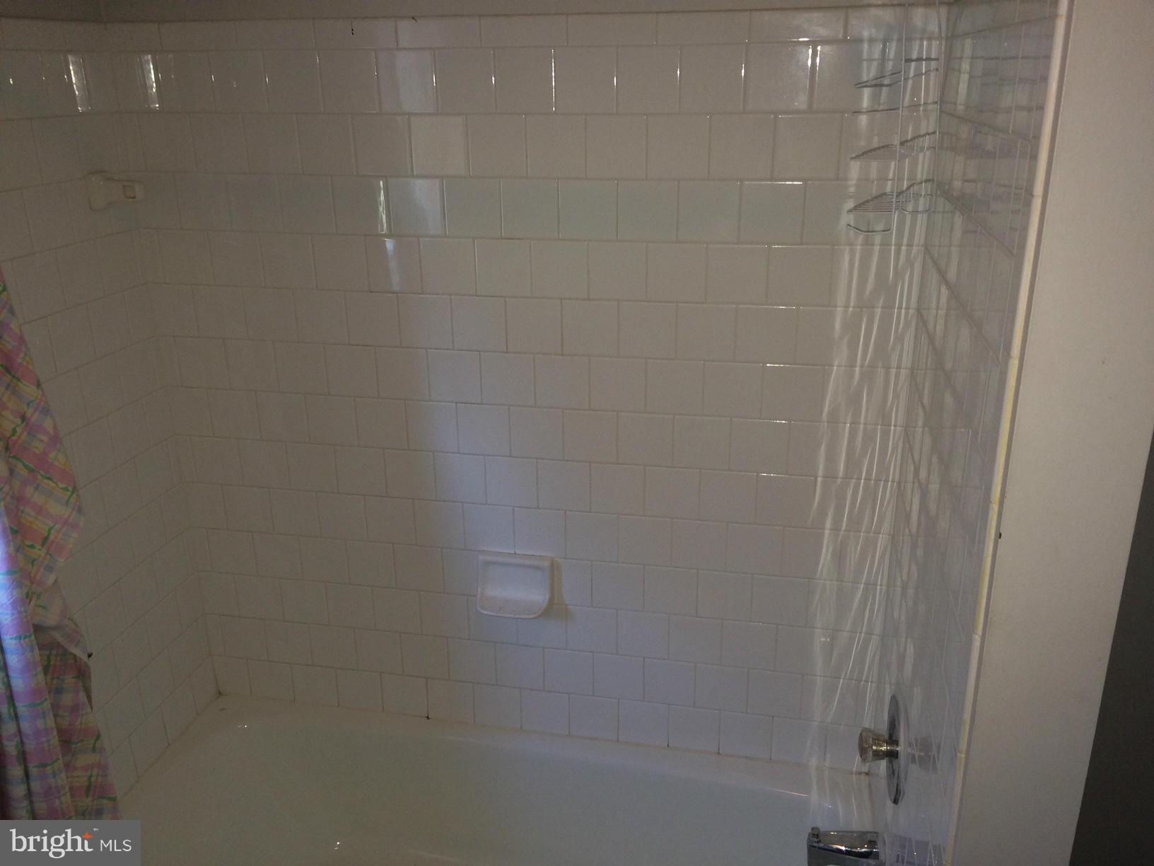 1128 Western Chapel Road New Windsor, MD 21776 - Photo 7 of 8 Bath