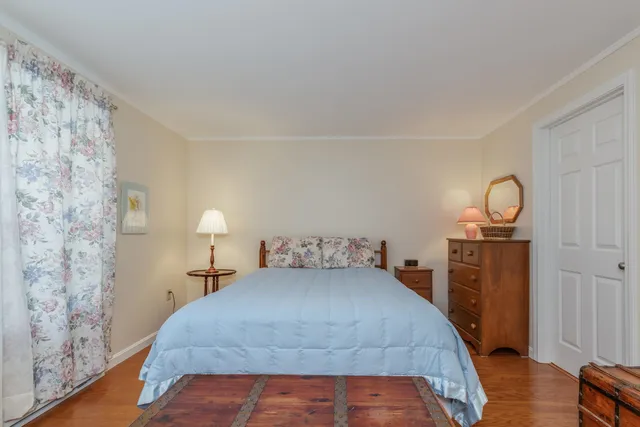 $269,900 | 54 Northeast Village Road, Concord, NH 03301