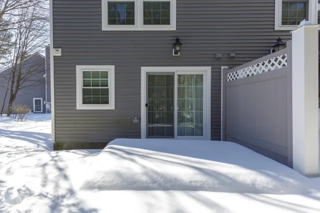 $269,900 | 54 Northeast Village Road, Concord, NH 03301