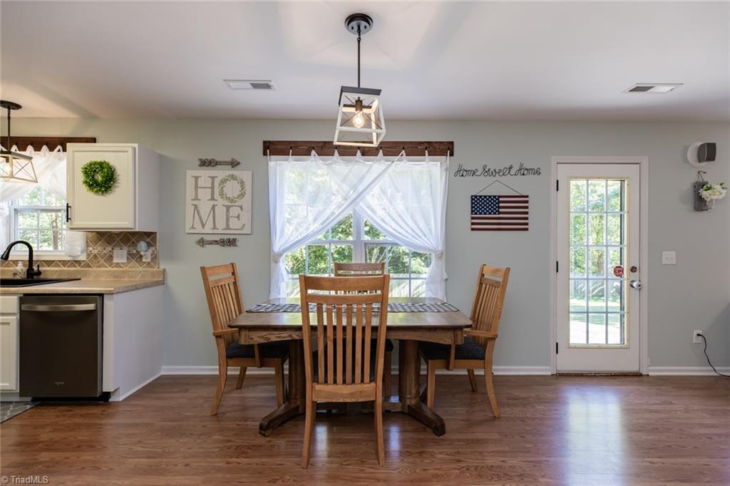 6931 Rangecrest Road Belews Creek, NC 27009 - Photo 13 of 47 Gallery Image 13