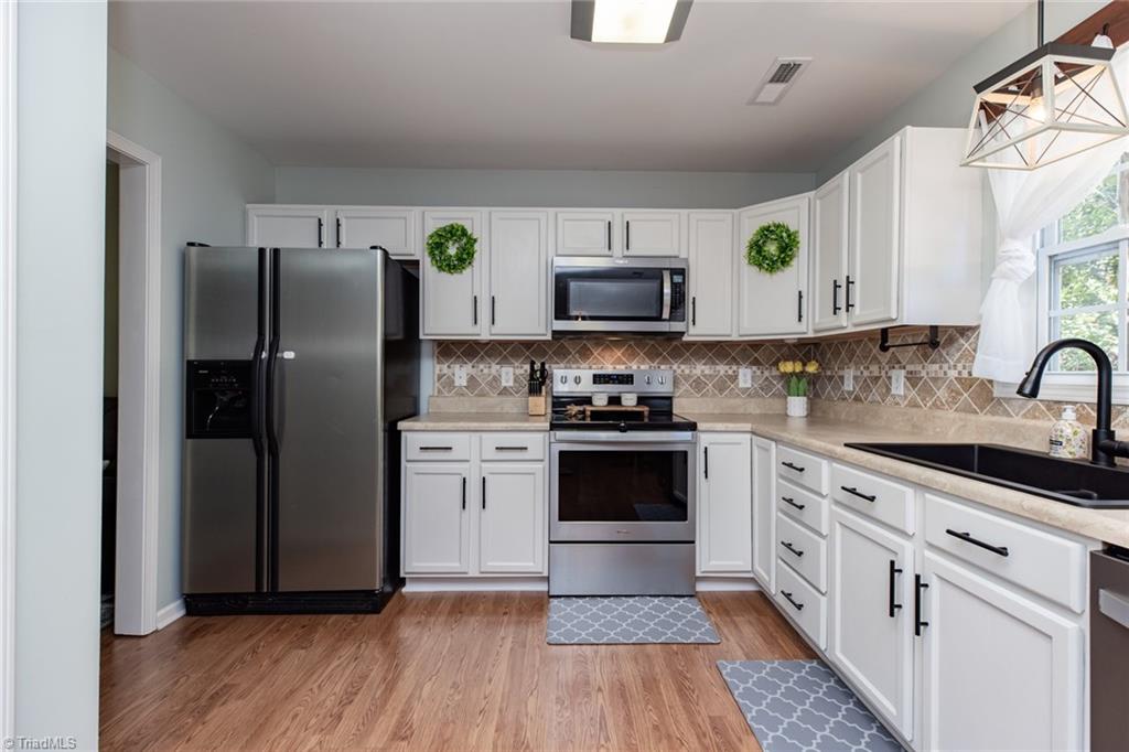 6931 Rangecrest Road Belews Creek, NC 27009 - Photo 10 of 47 Gallery Image 10