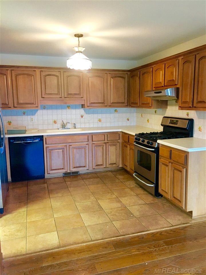 7259 Cardinal Road Algonac, MI 48001 - Photo 7 of 19