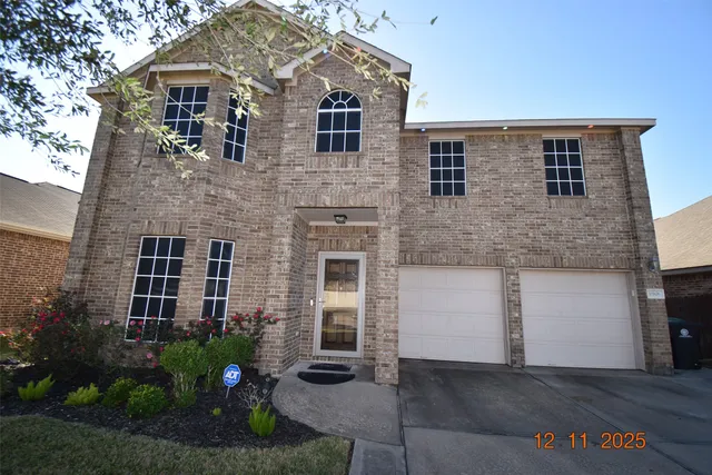 $2,550 | 10806 Clear Arbor Lane, Houston, TX 77034
