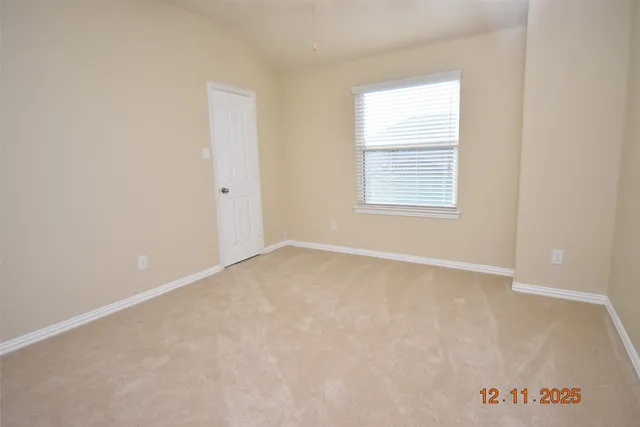 $2,550 | 10806 Clear Arbor Lane, Houston, TX 77034