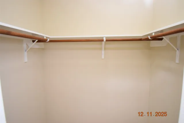 $2,550 | 10806 Clear Arbor Lane, Houston, TX 77034