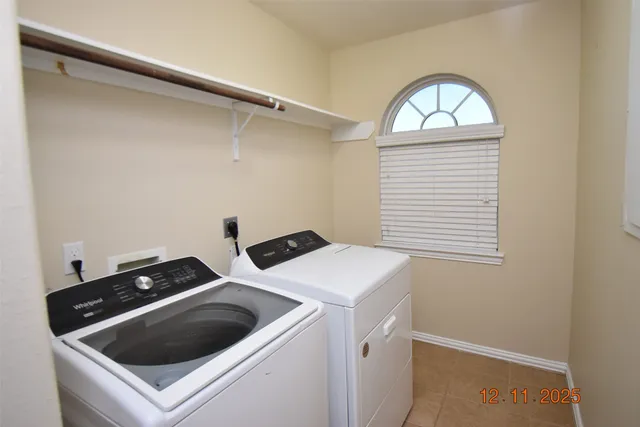 $2,550 | 10806 Clear Arbor Lane, Houston, TX 77034