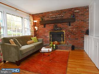 41 Henley Road Wynnewood, PA 19096 - Photo 4 of 6 Family Room
