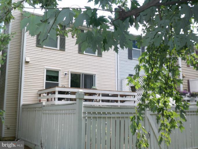 1748 Sundance Drive Reston, VA 20194 - Photo 1 of 29 Fenced yard