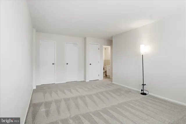 $289,900 | 5340 Holmes Run Parkway, Unit 904, Alexandria, VA 22304