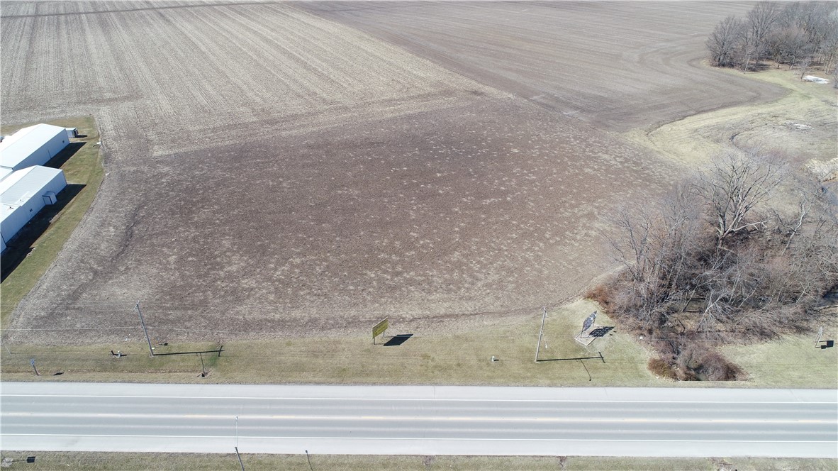 49 State Rt Casey, IL 62420 - Photo 2 of 4