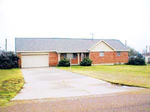 101 Rancho Trail Amarillo, TX 79108 - Photo 1 of 10 Front