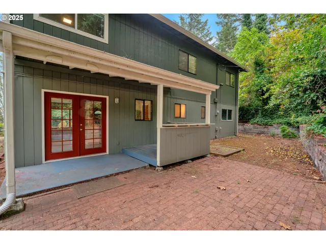 a view of outdoor space yard and patio