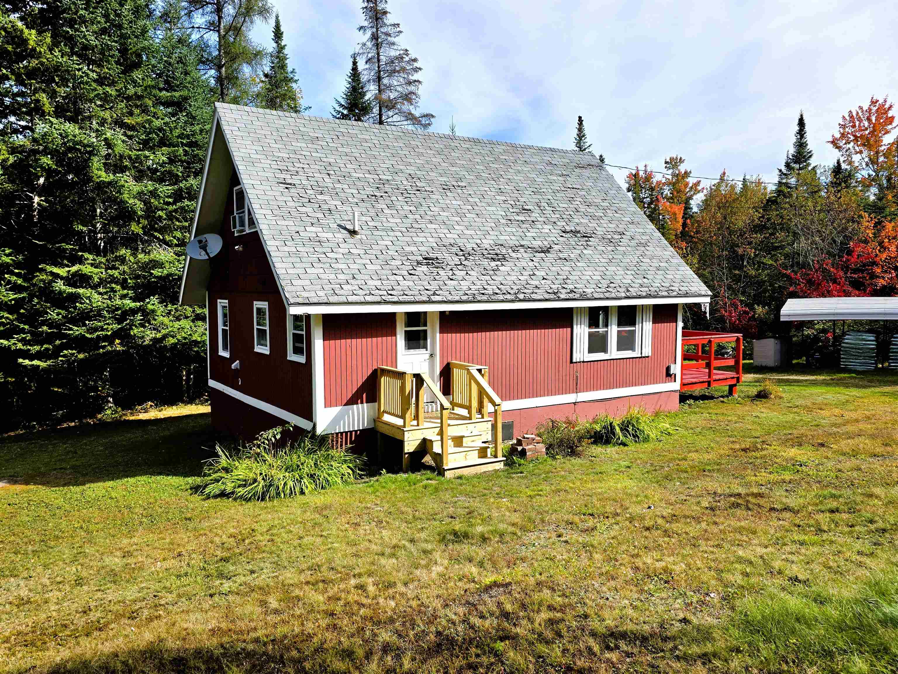 528 Trudeau Road Bethlehem, NH 03574 - Photo 4 of 24 Gallery Image 4
