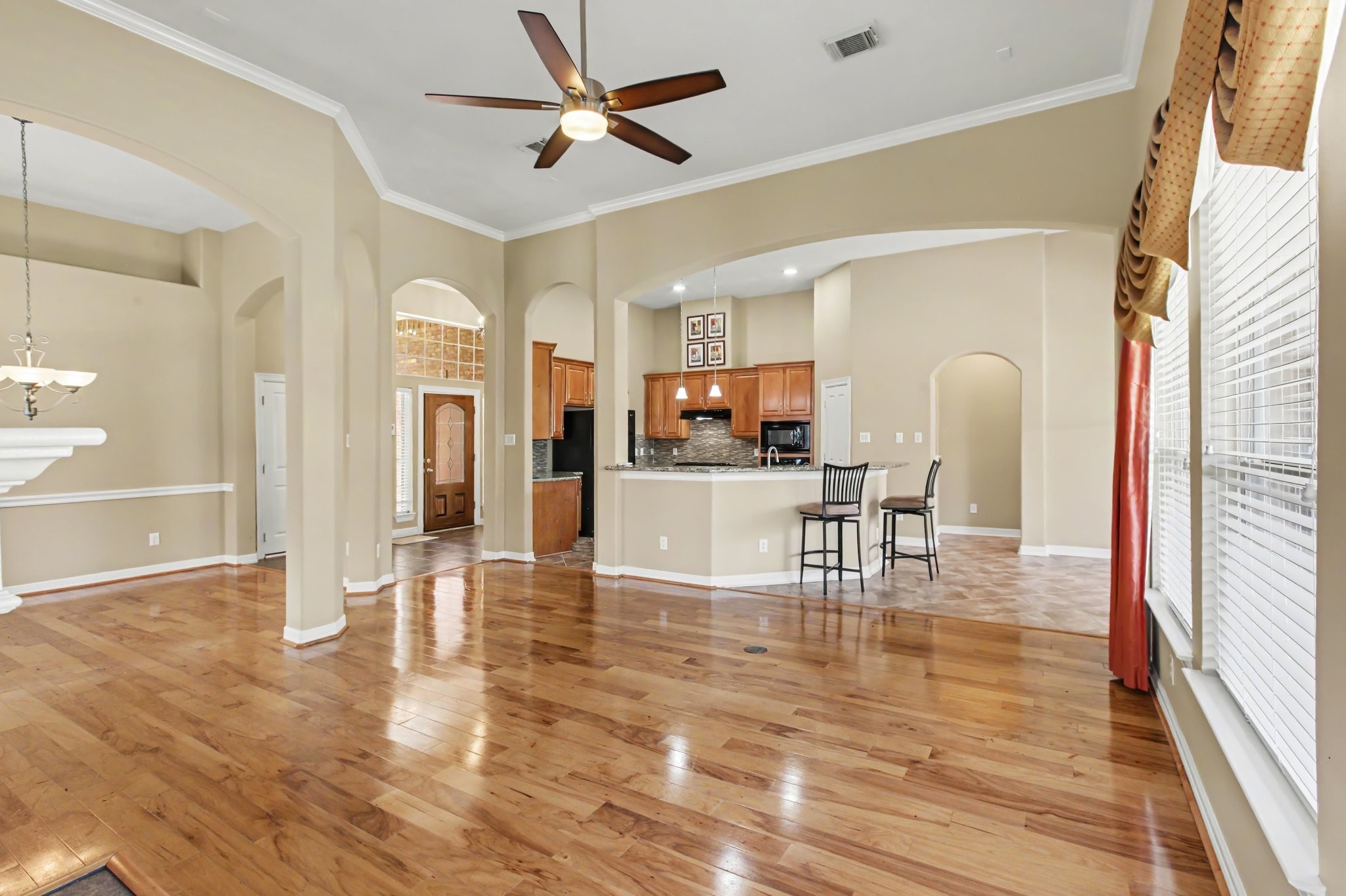 Gallery Image 7