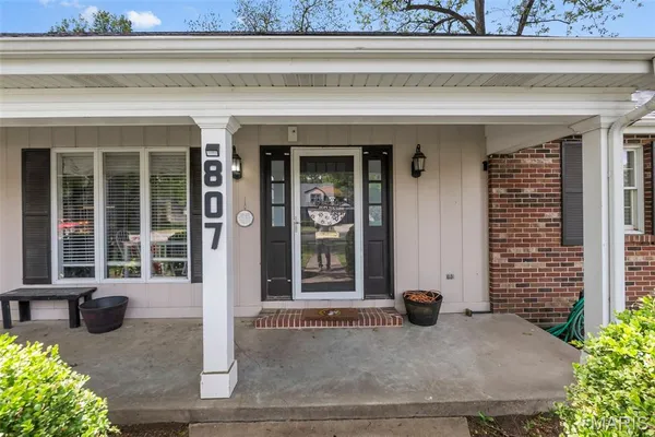 $349,900 | 807 Sikes Avenue, Sikeston, MO 63801