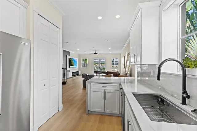 $999,000 | 1121 Northeast 14th Avenue, Fort Lauderdale, FL 33304