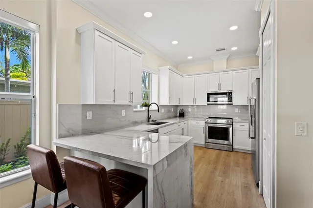 $999,000 | 1121 Northeast 14th Avenue, Fort Lauderdale, FL 33304