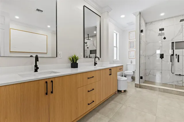 $999,000 | 1121 Northeast 14th Avenue, Fort Lauderdale, FL 33304