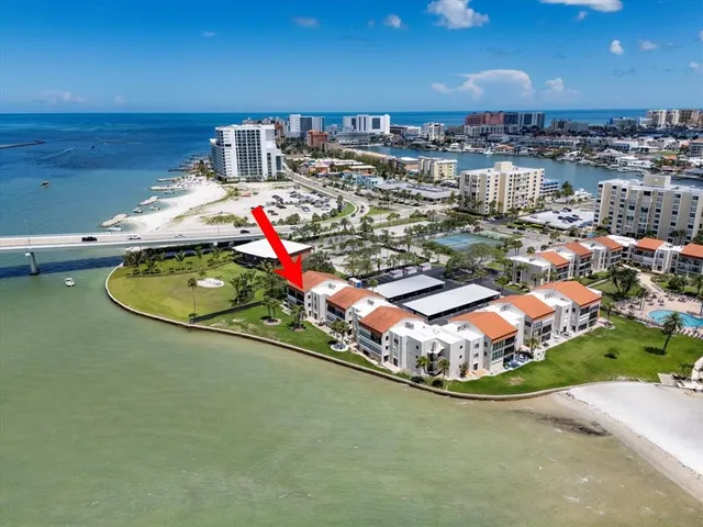 $599,000 | 825 South Gulfview Boulevard, Unit 202, Clearwater Beach, FL 33767