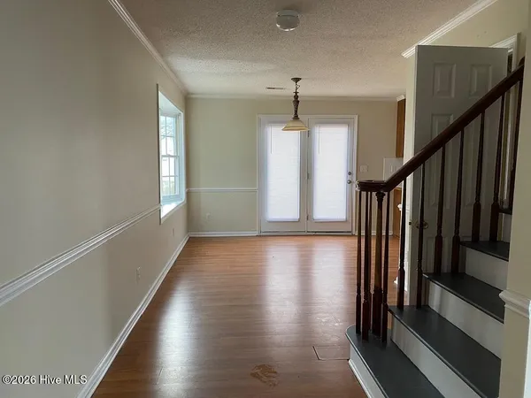 $1,050 | 3822 Sterling Pointe Drive, Unit L1, Winterville, NC 28590