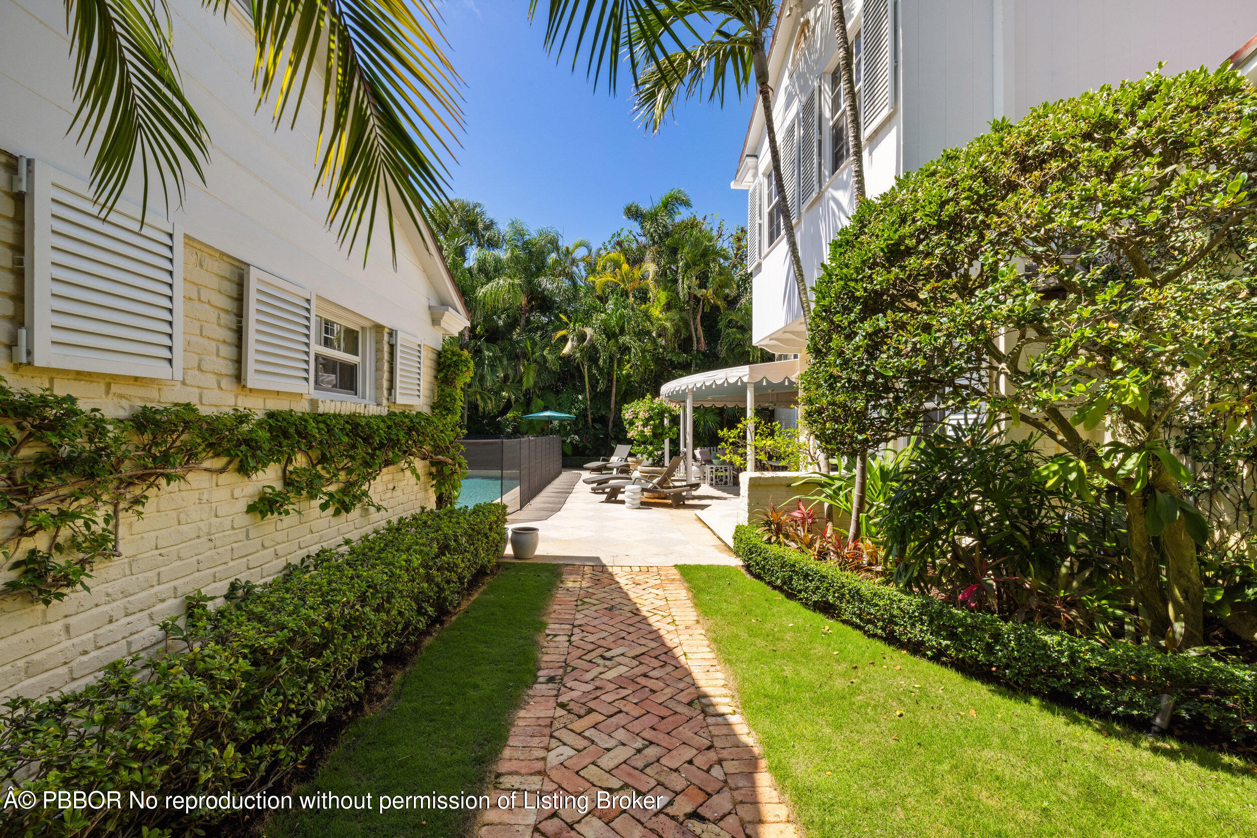 485 South County Road Palm Beach, FL 33480 - Photo 28 of 29 GARDEN