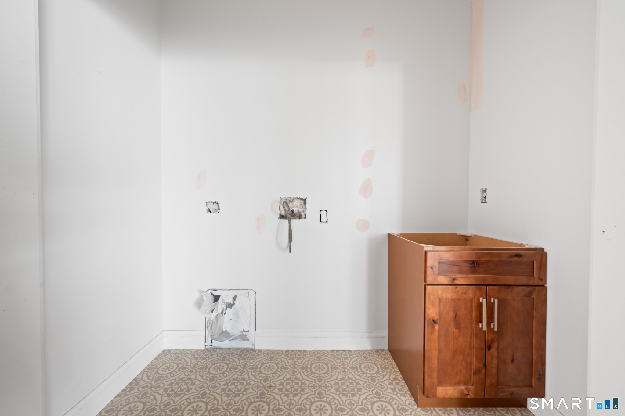 290 Gardner Street Manchester, CT 06040 - Photo 37 of 40