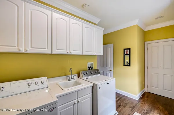 $875,000 | 747 Greens, Dallas, PA 18612