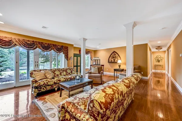 $875,000 | 747 Greens, Dallas, PA 18612