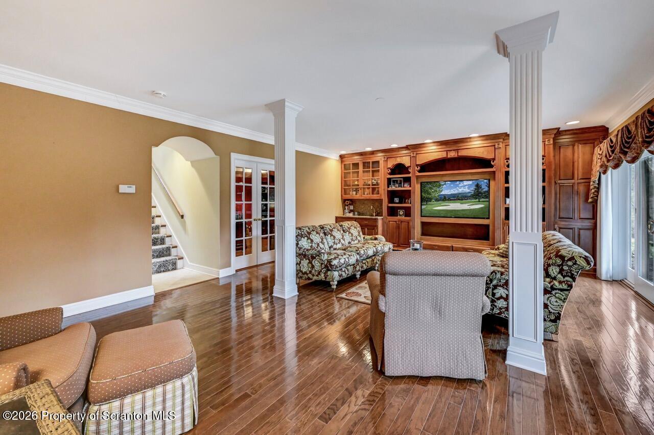 747 Greens Dallas, PA 18612 - Photo 61 of 98 a living room with furniture and a wooden floor